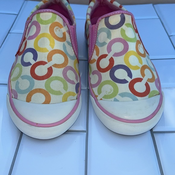COACH Beale Multicolor Signature Slip On Sneakers PINK Flats! - Picture 3 of 16
